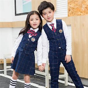 Đồng phục trường đại học nguyễn tất thành