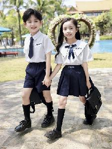 Đồng phục trường tiểu học