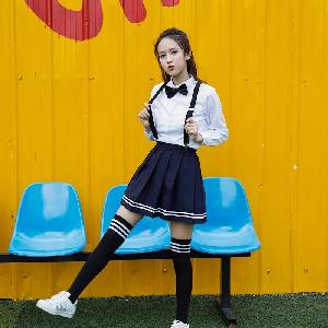 Giá đồng phục học sinh tiểu học