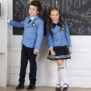 Đồng phục đại học hutech