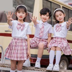 Ve dong phuc hoc sinh