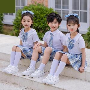 Quần áo tết cho học sinh lớp 7