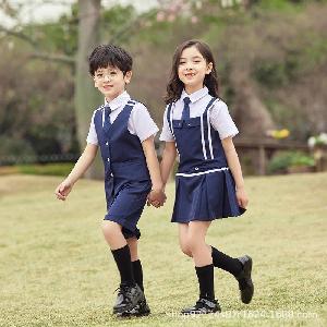 Đồng phục học sinh việt tiến