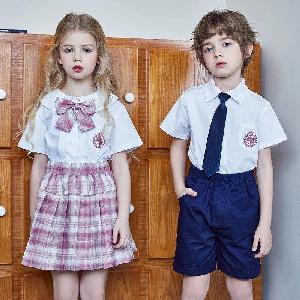 Quần xanh áo trắng học sinh