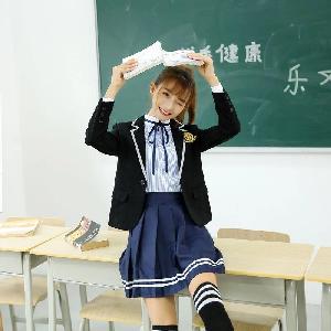 Shop bán quần áo giá học sinh