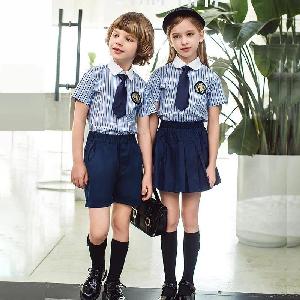 Đồng phục học sinh thái