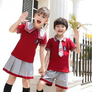 Tại sao học sinh phải mặc đồng phục