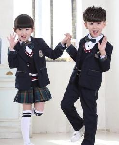 Dong phuc hoc sinh tieu hoc
