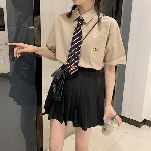 Đồng phục nữ sinh