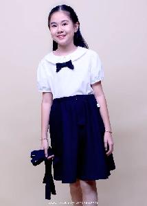 Đồng phục ở trường tiểu học cao cấp