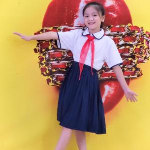 Chân váy bé gái vải lụa dập li đồng phục học sinh nữ