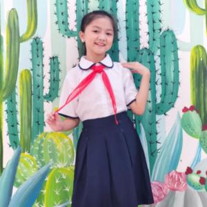 Áo cổ lá sen bé gái viền xanh đồng phục học sinh nữ